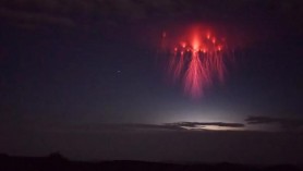 Fenomen spectaculos, surprins deasupra Texasului. Ce este „meduza roșie” cu tentacule electrice